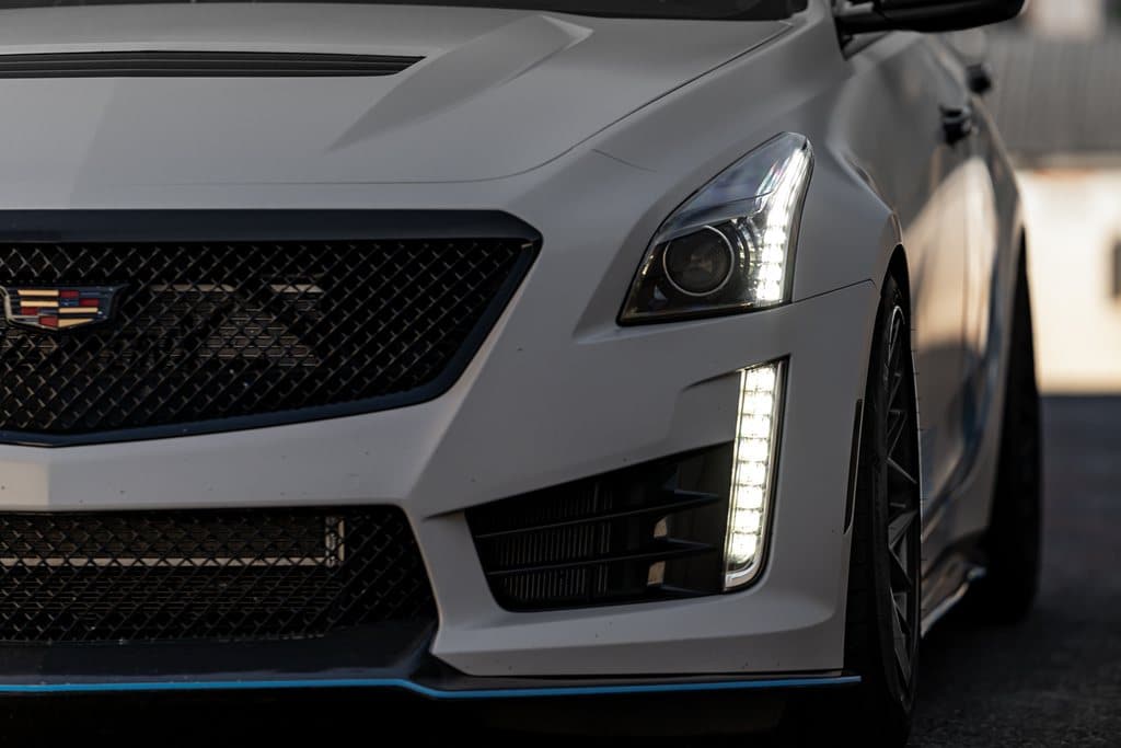 White Cadillac CTS-V Front end - Pazi Performance Bumper Repair White Cadillac CTS-V Front end - Pazi Performance Bumper Repair